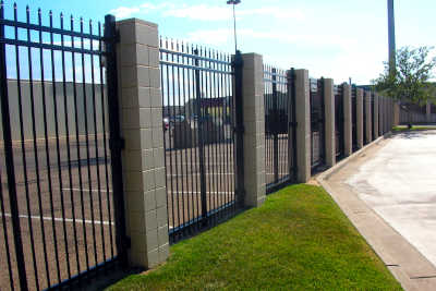 Iron Fence Supplier